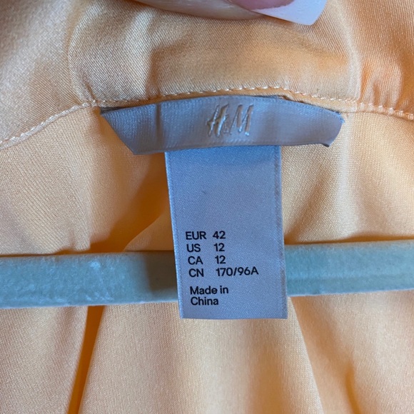 Top - Picture 3 of 5